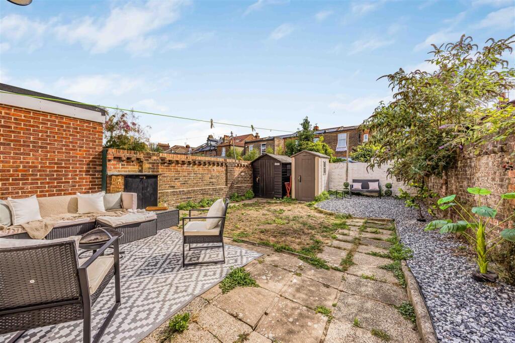 Flat 2, 27, Festing Road, Southsea-Small-PorticoMa