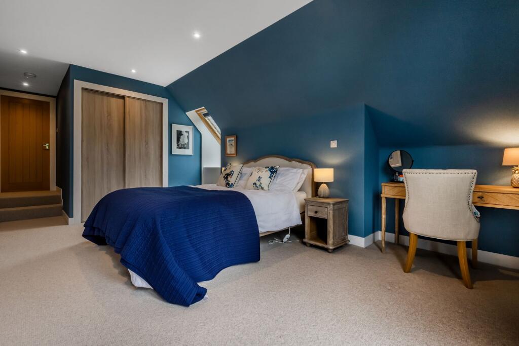 Main bedroom