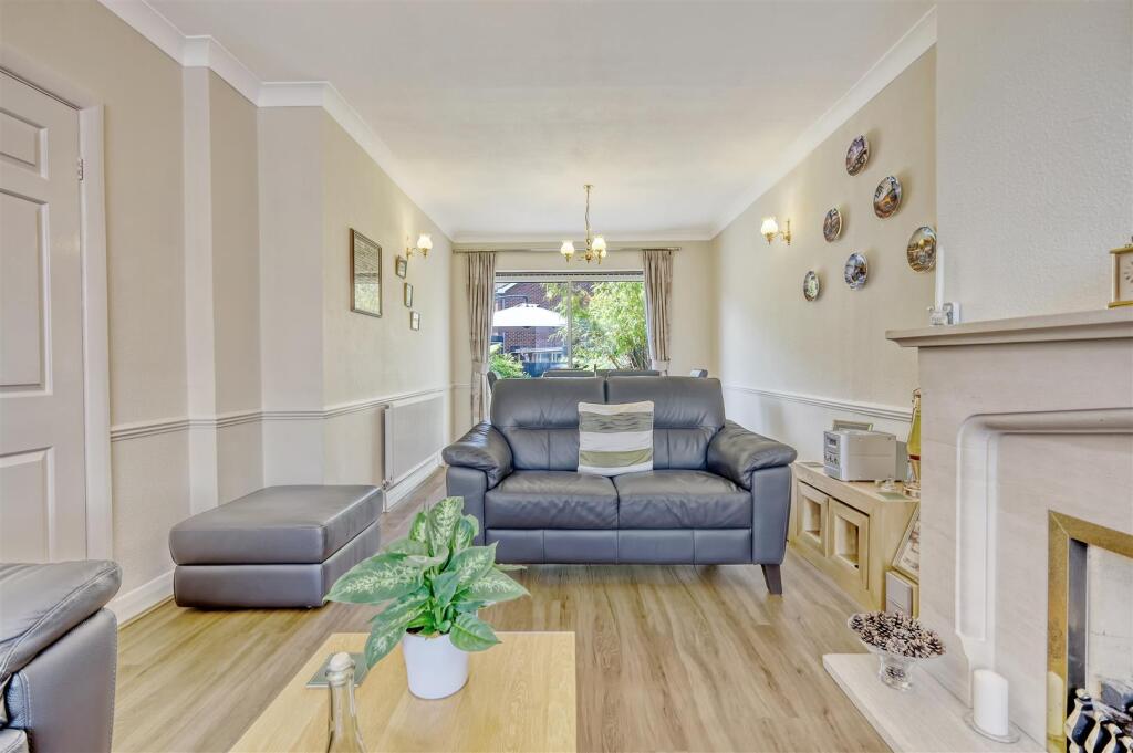 IMG_5426_27 copy 2.jpg