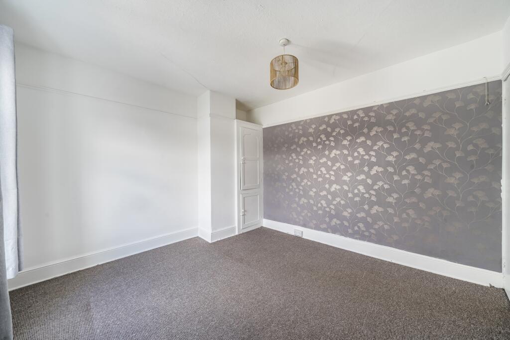 1346165-17-68aeeb9e7c309