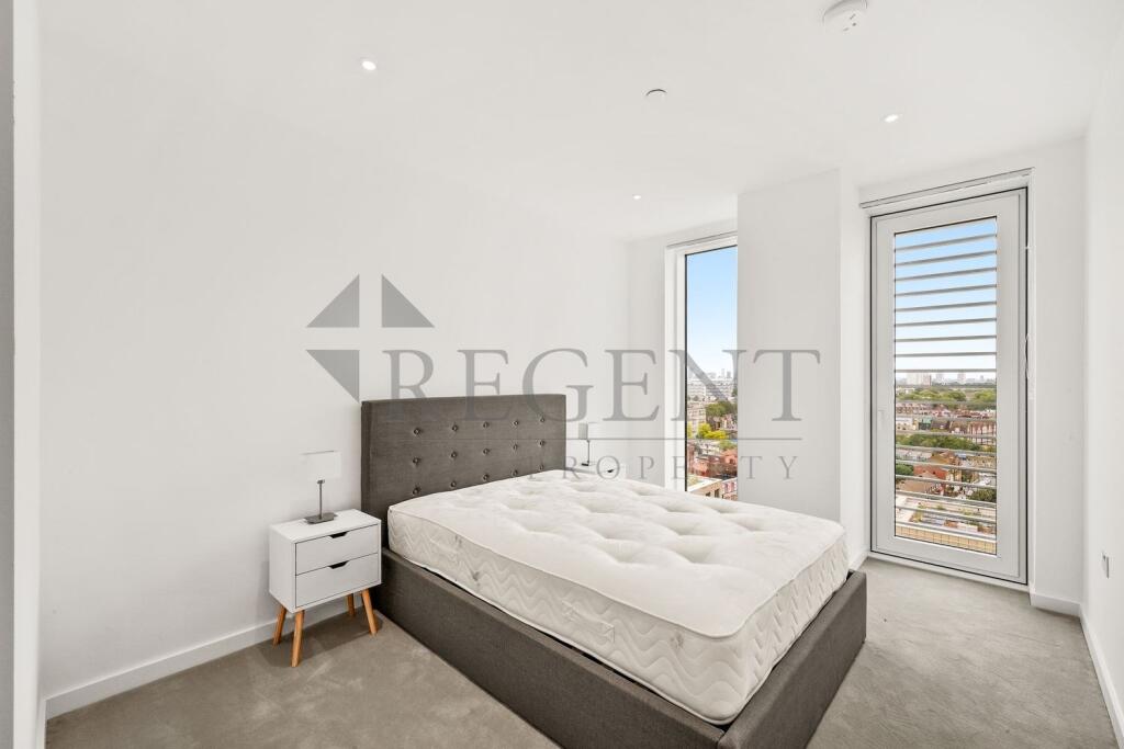 Main bedroom 