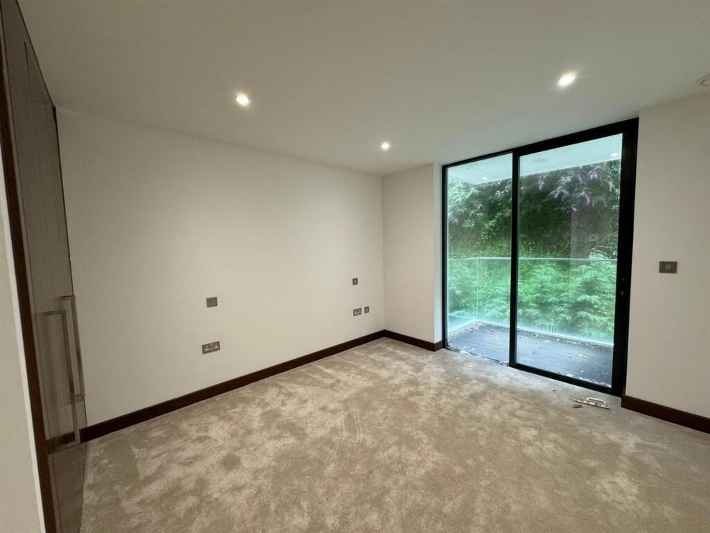 Bedroom.jpg