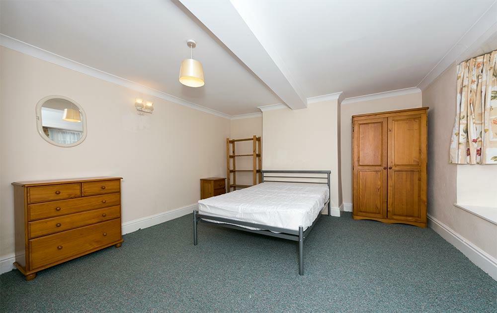 room-1-1.jpg