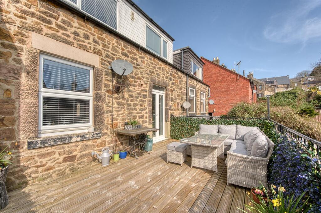 Balcony Terrace towards kitchen.jpg