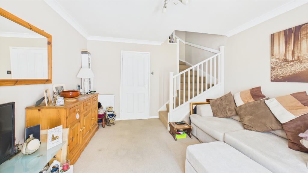 CAM04968G0-PR0037-STILL010