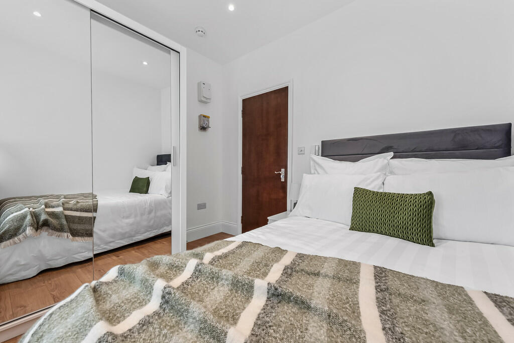 Room 4