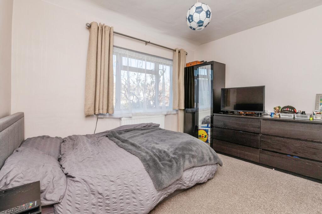 43thesladesthesladesbasildonss164sj-15