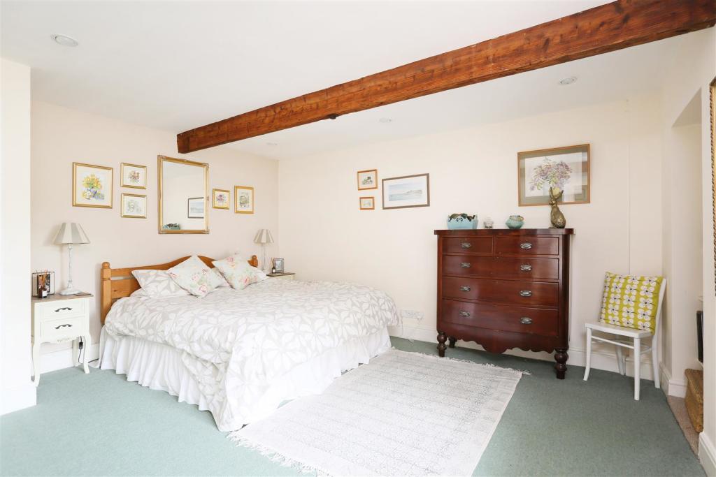 Oak Tree Mews 25.jpg