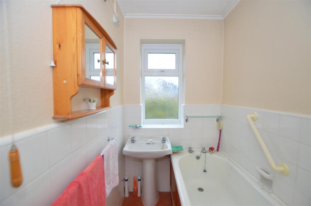 Arnold bath new.JPG