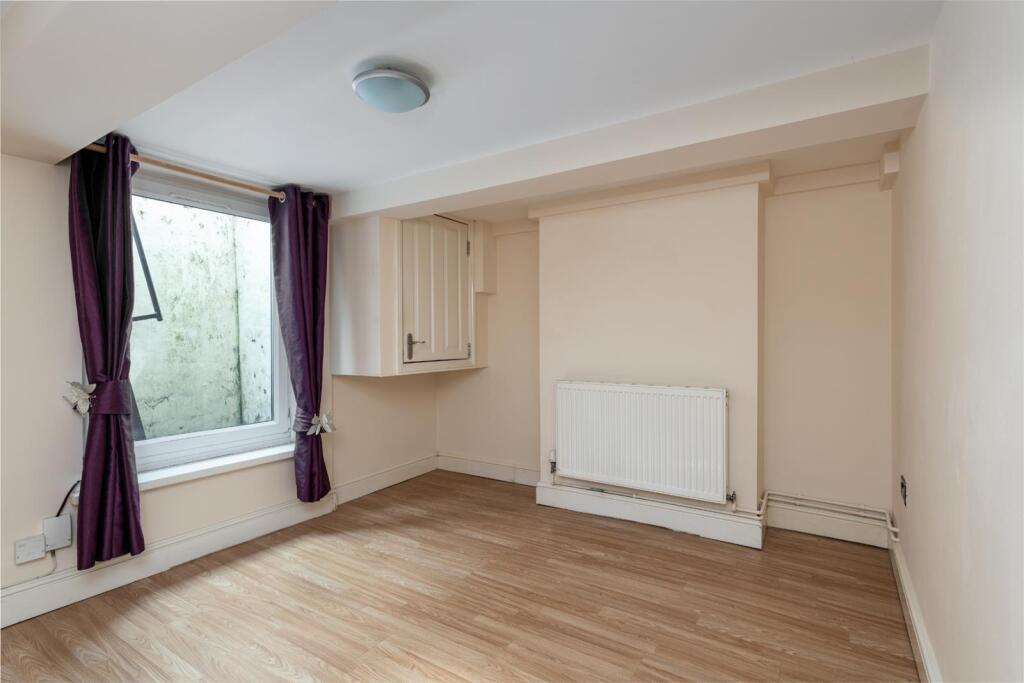 One Bedroom Basement Flat