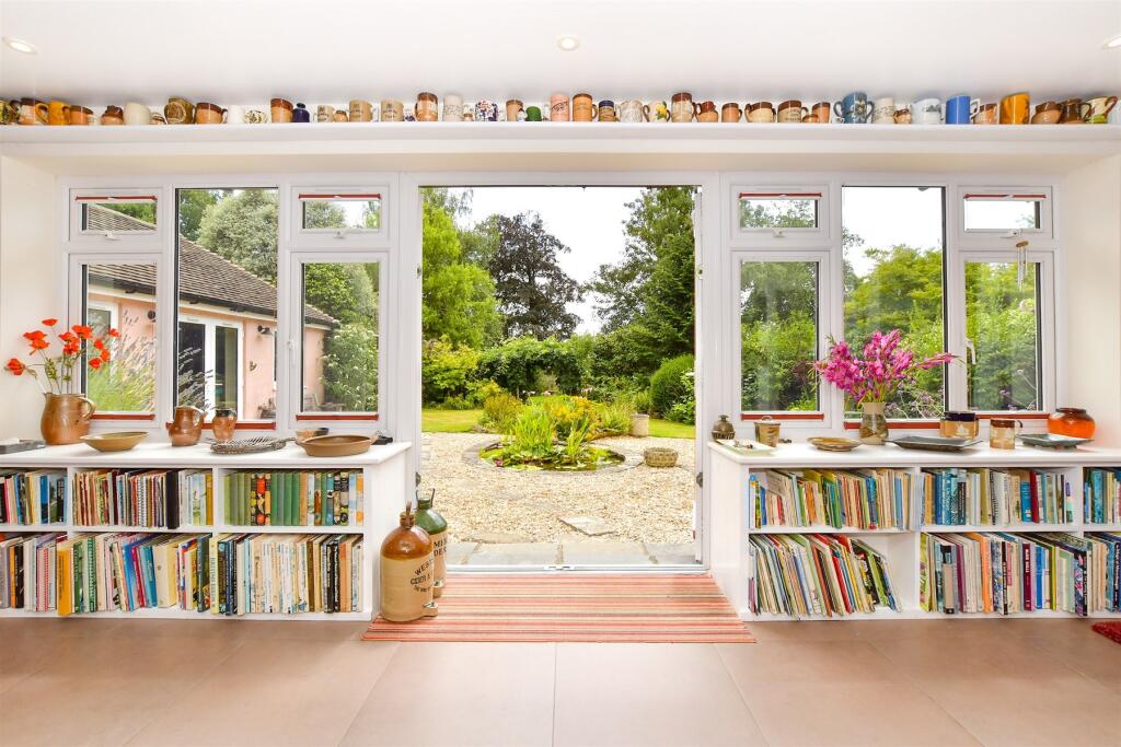 Internal Lifestyle Photograph