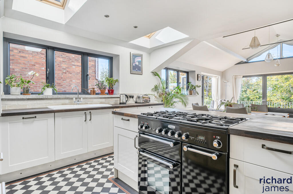 f25593ad056941acb413f52d5019067b