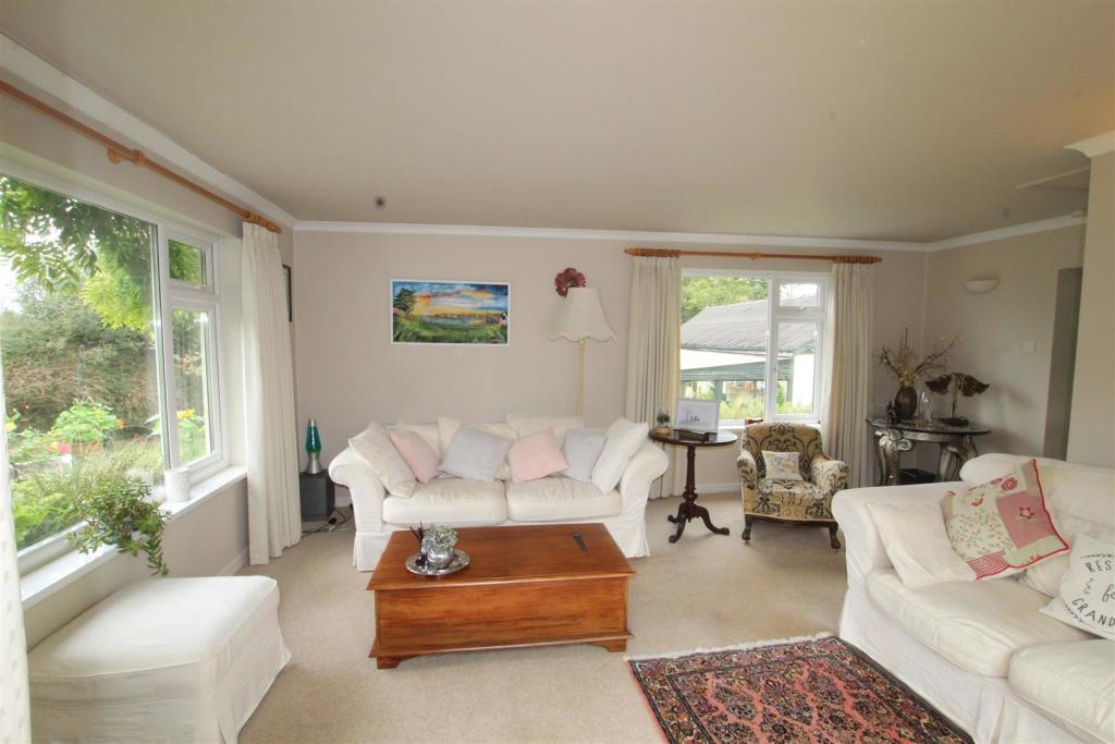 living room.JPG