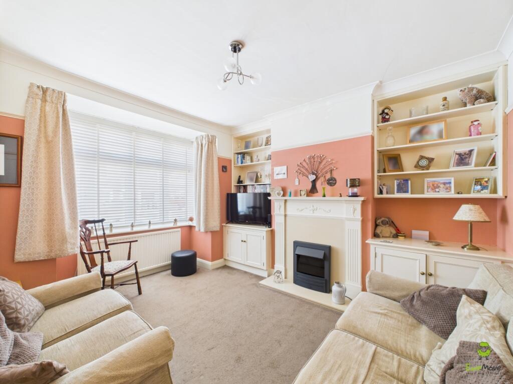 CAM03779G0-PR0254-STILL014