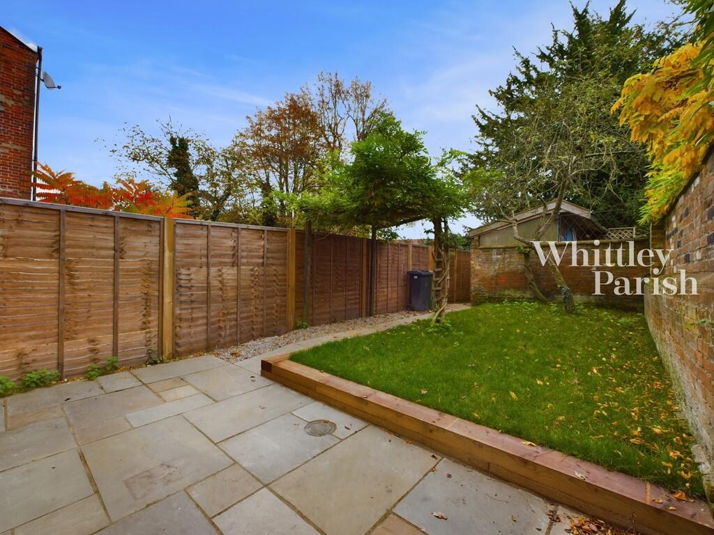 CAM04332G0-PR0071...