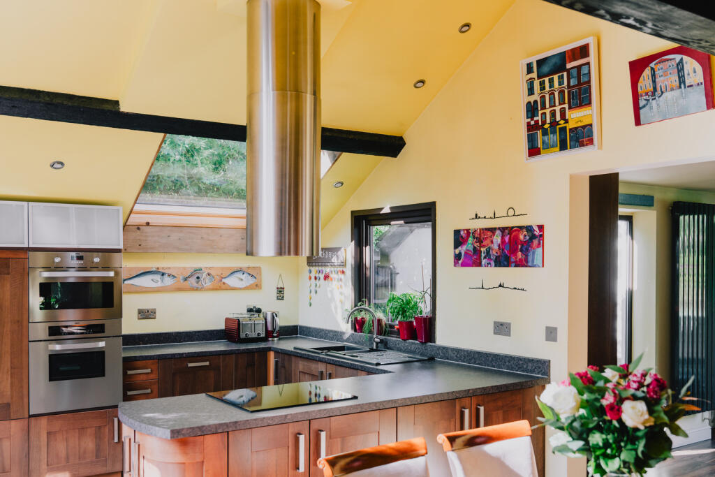 285685 - DSC08001.jpg