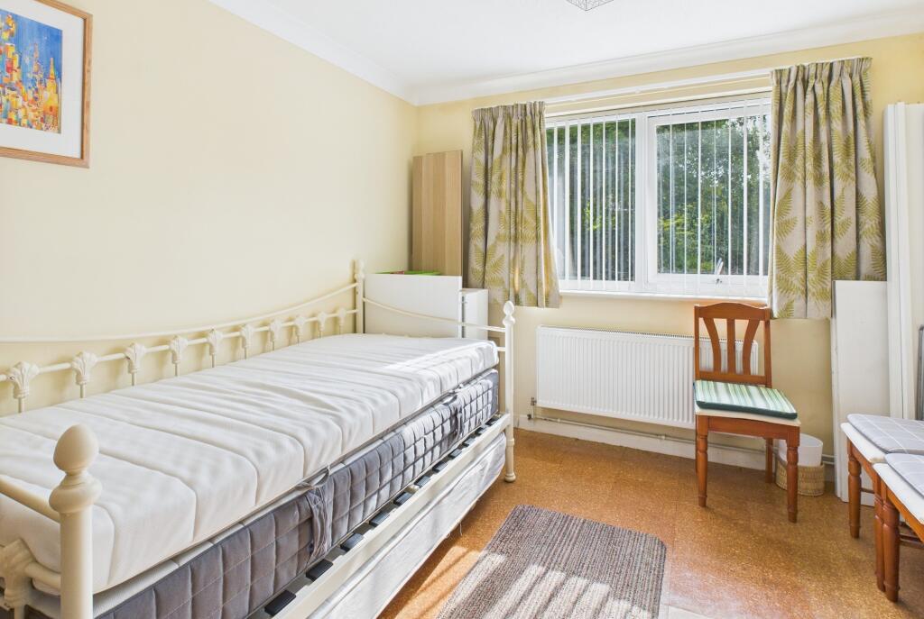 CAM02545G0-PR0445-STILL007