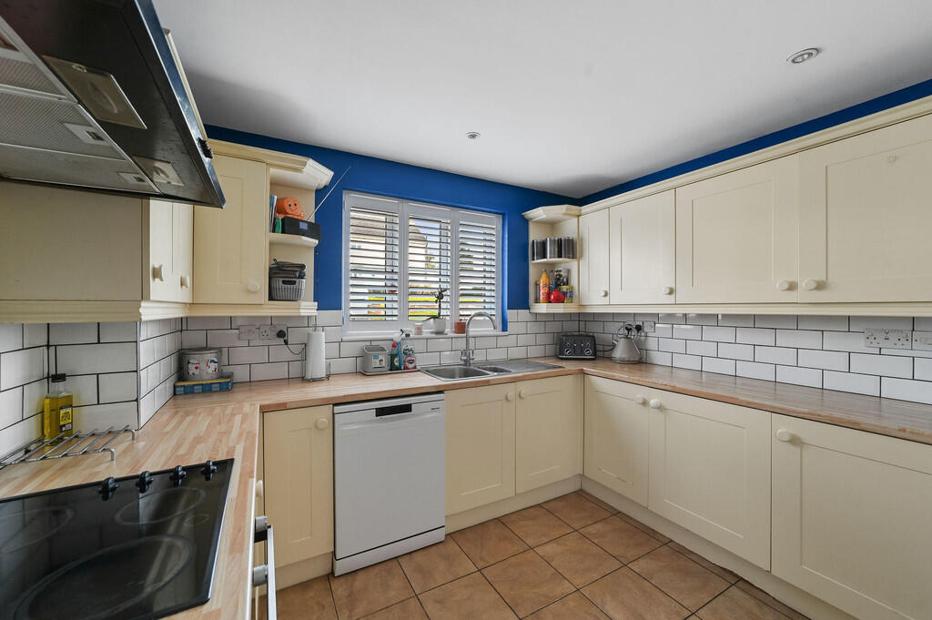 PT-TV-TheWillowsA...