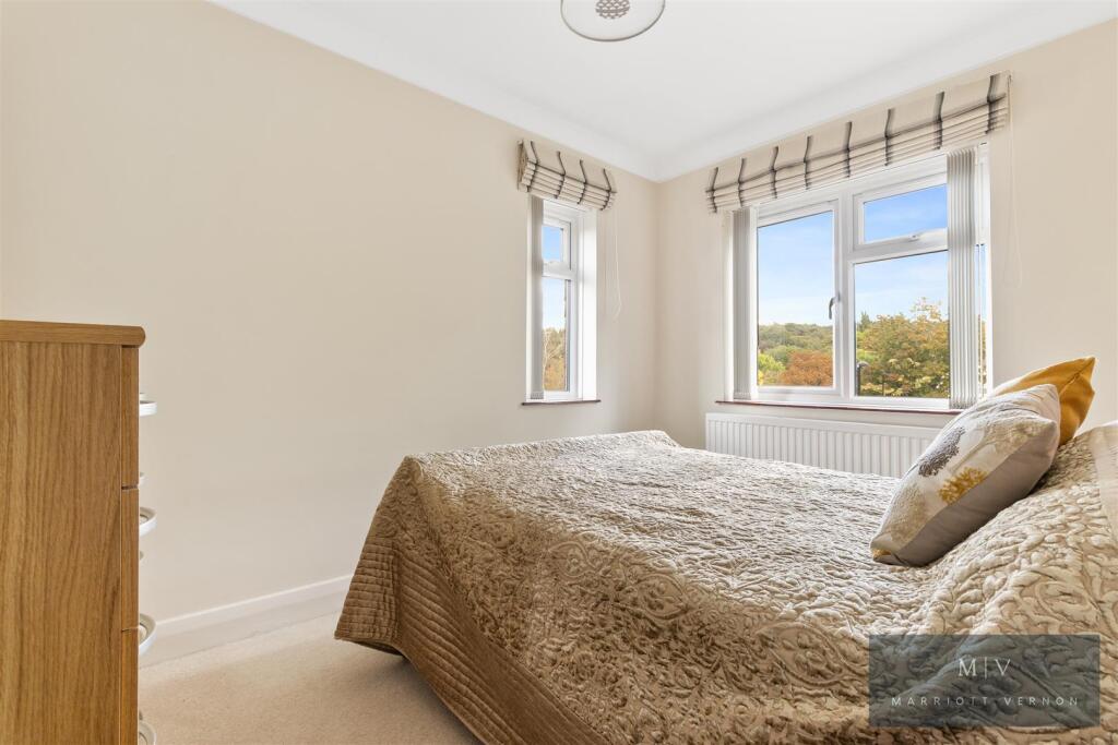 Manor Gardens 4 MV-11.jpg