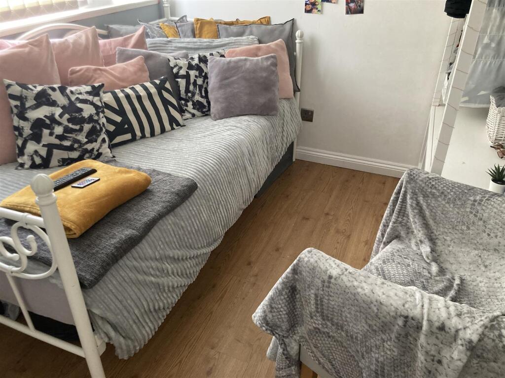 Small bedroom
