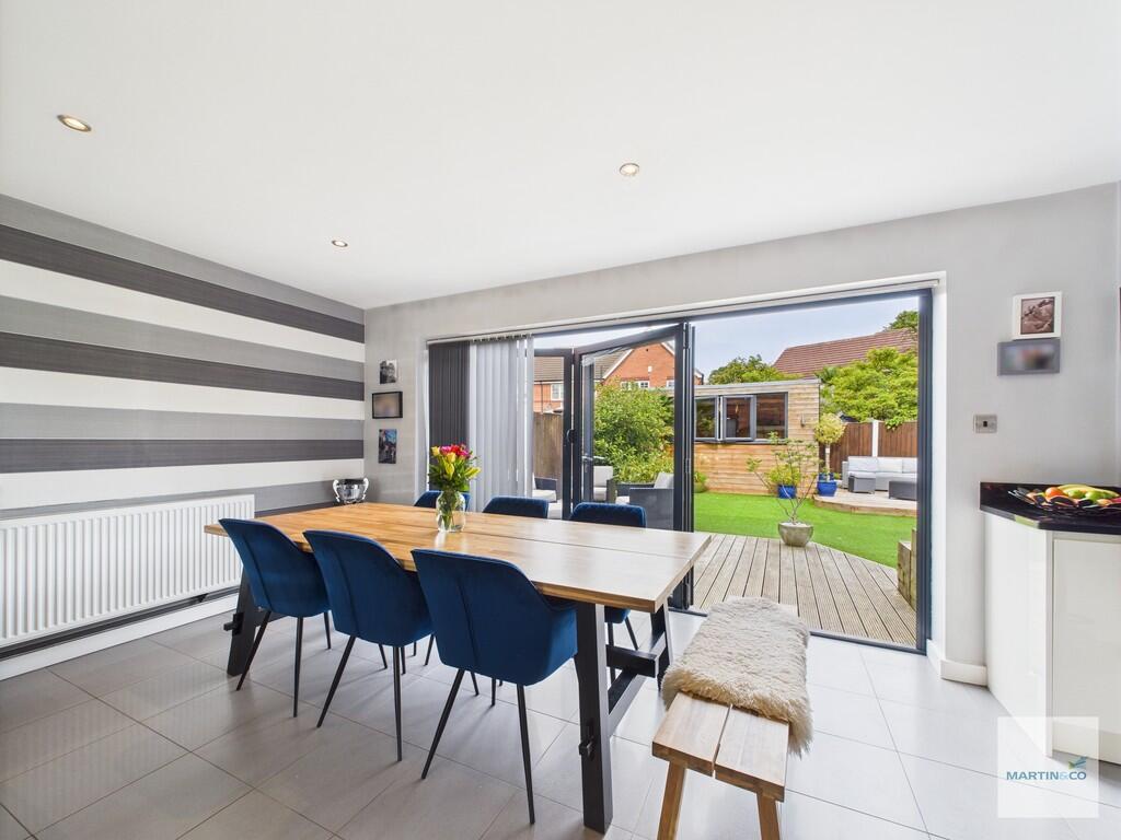 CAM03394G0-PR0342...