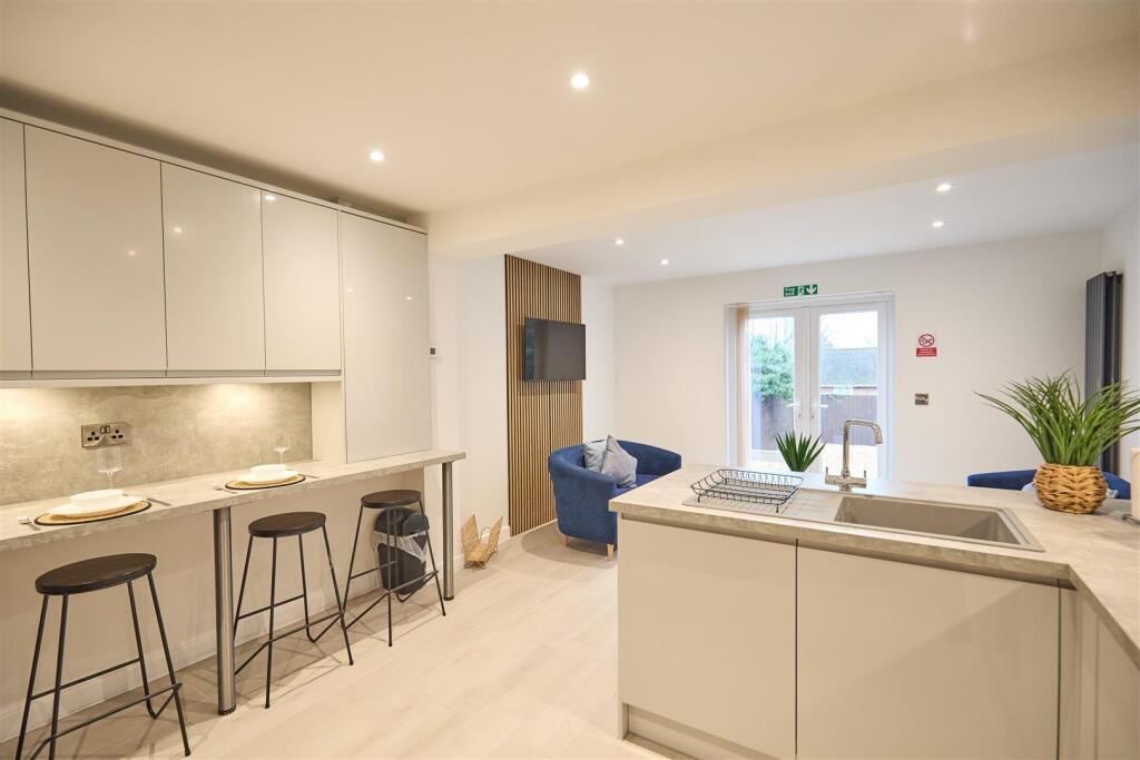 9 Buttermere Road 3.jpg