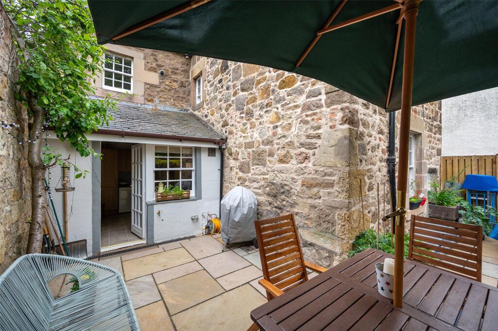 Courtyard Garden