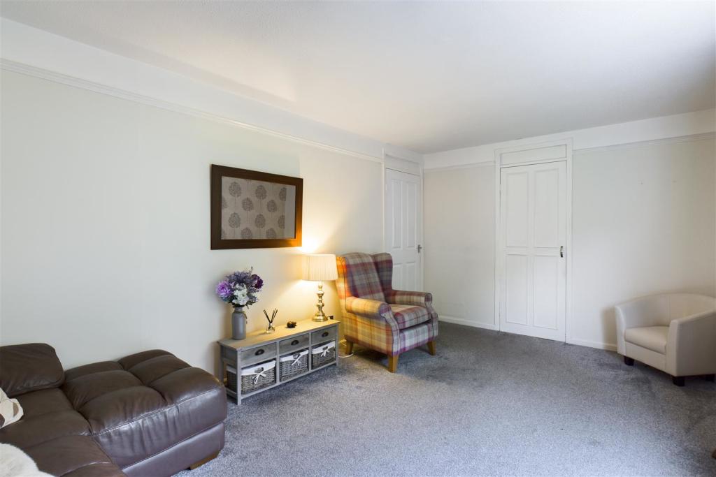 CAM00204P1-PR0079-STILL09.jpg
