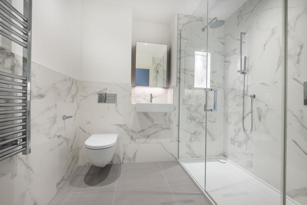 25-camera-house-t...