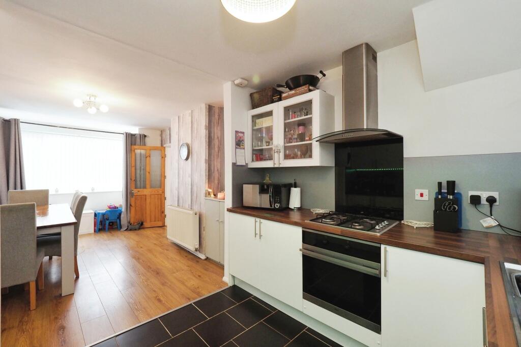Open plan and stylish Kitchen/Dining area