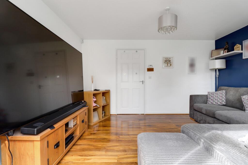 4-Rob-Hammond-EweMove-Pontefract-1