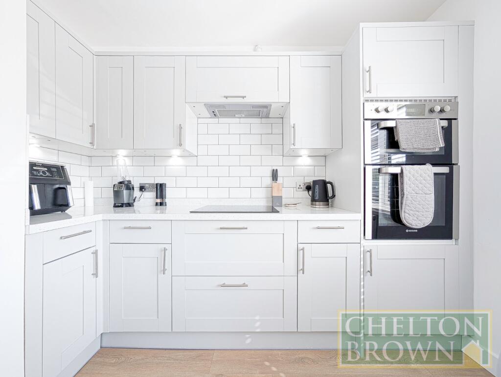 Kitchen &amp; Diner