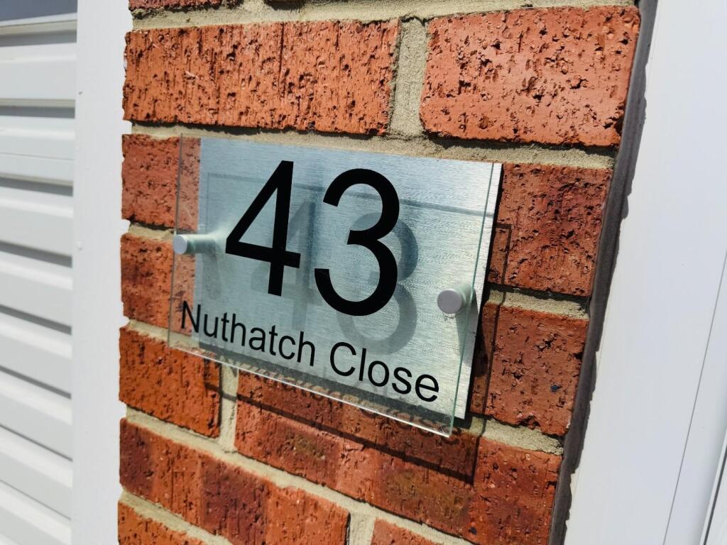 NUTHATCH CLOSE