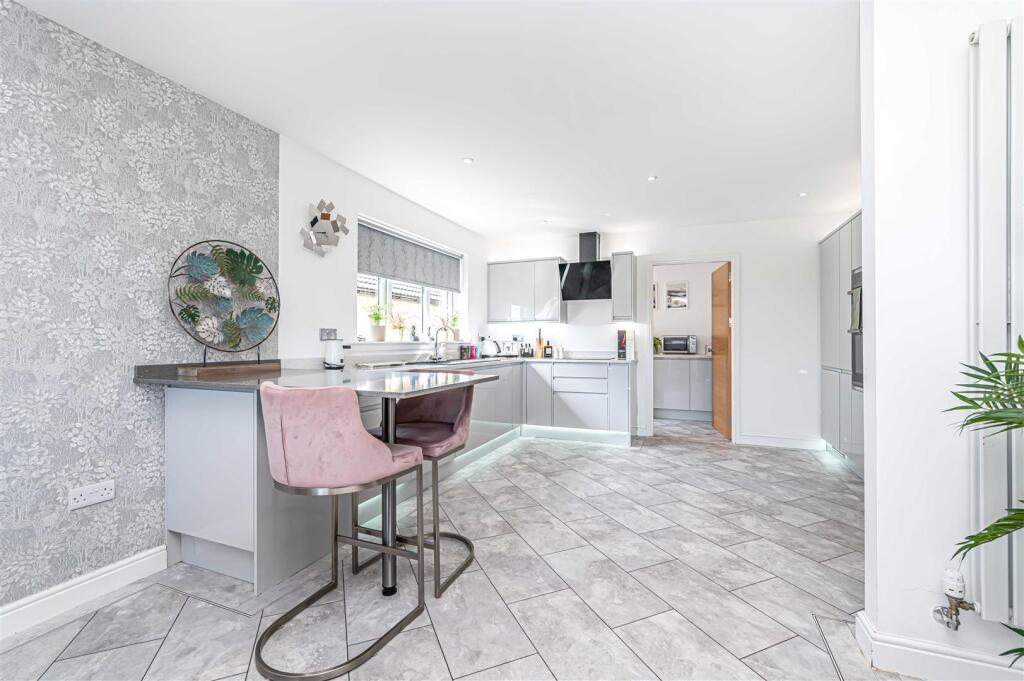 untitled (8 of 1).JPG