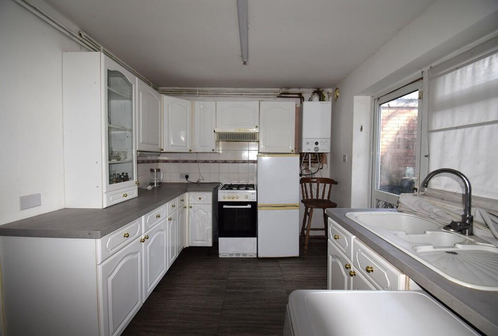 Kitchen .