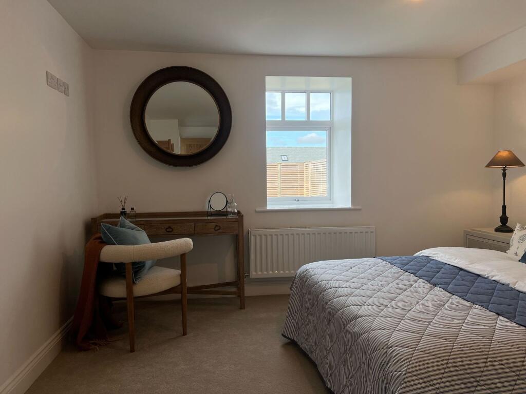 Ground floor bedroom 2