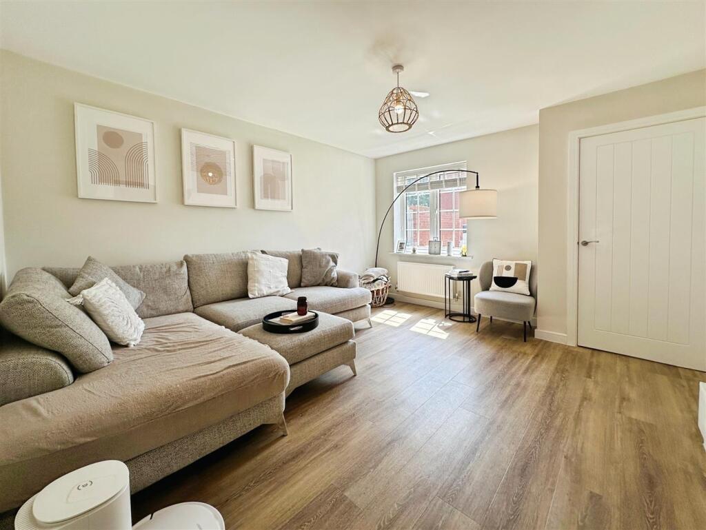 7255e68d--464F-8D19-76A41ACE3E81-15878-00000575C9F