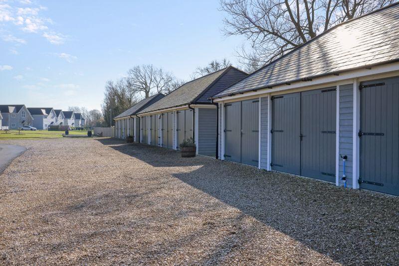 Garage in block of 4