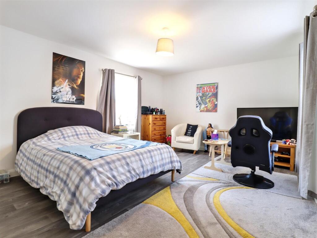 principal bedroom