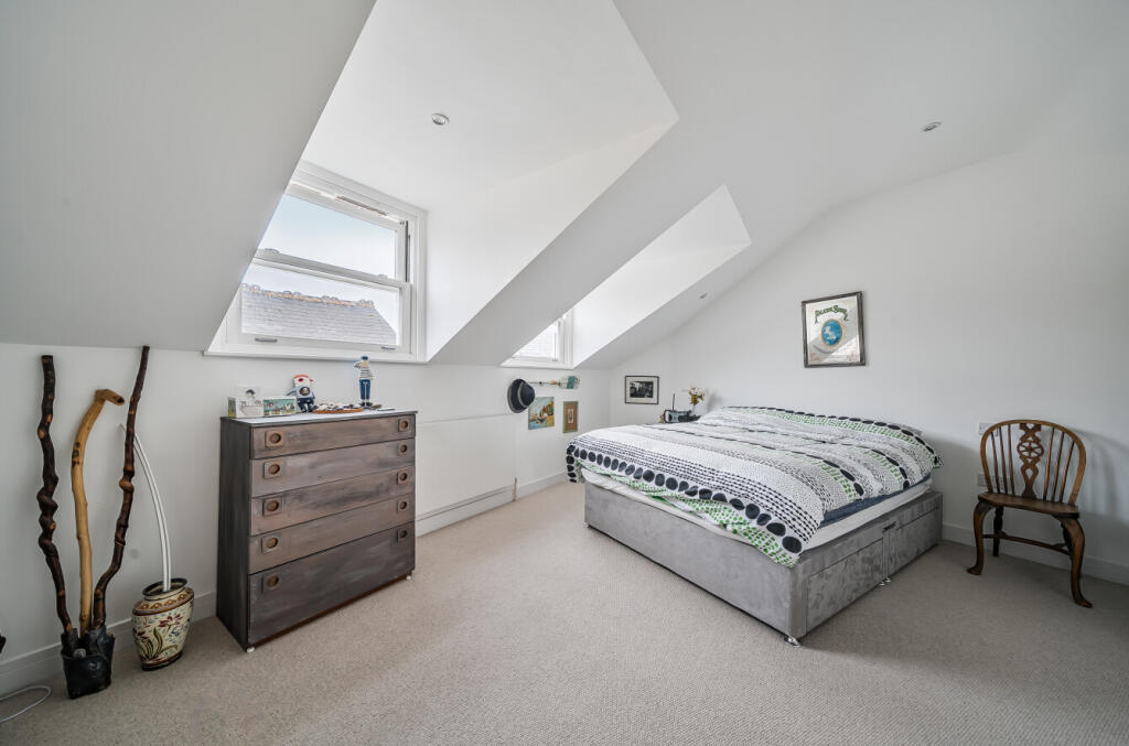 1357417-2-68cd899...