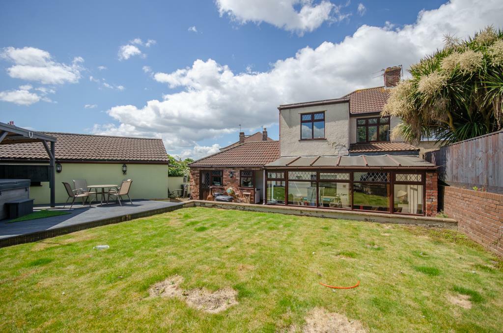 Embassy Walk-089.jpg