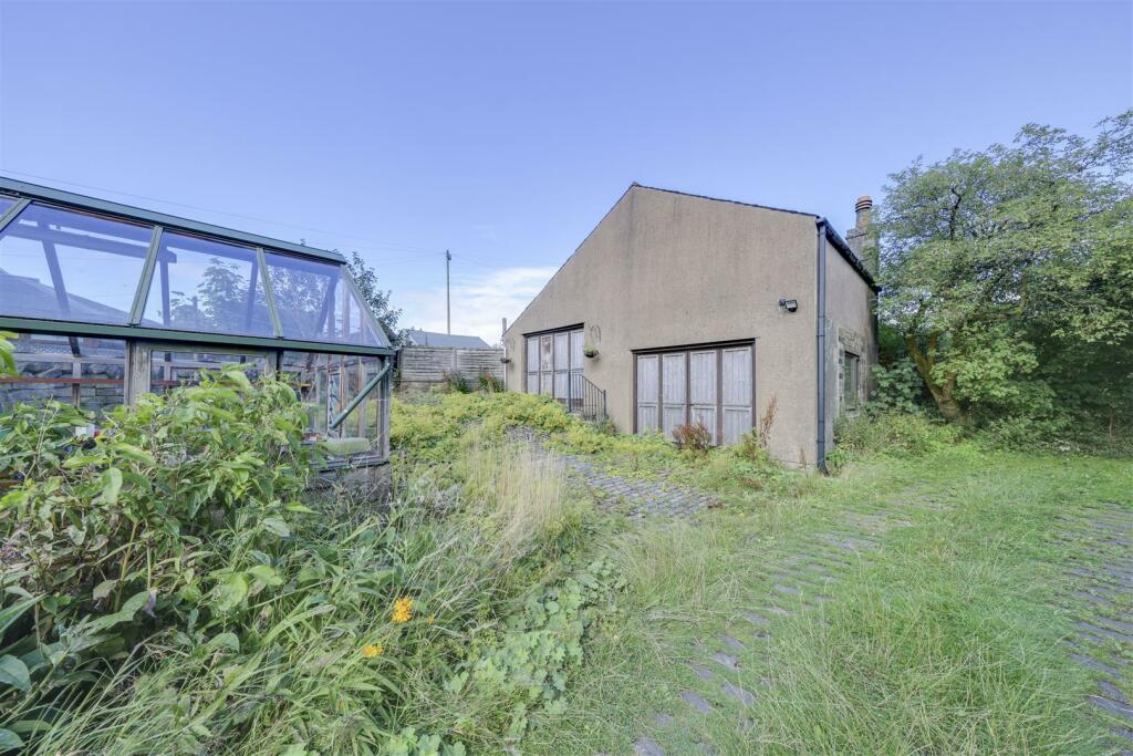 Garage, Workshop &amp; Greenhouse