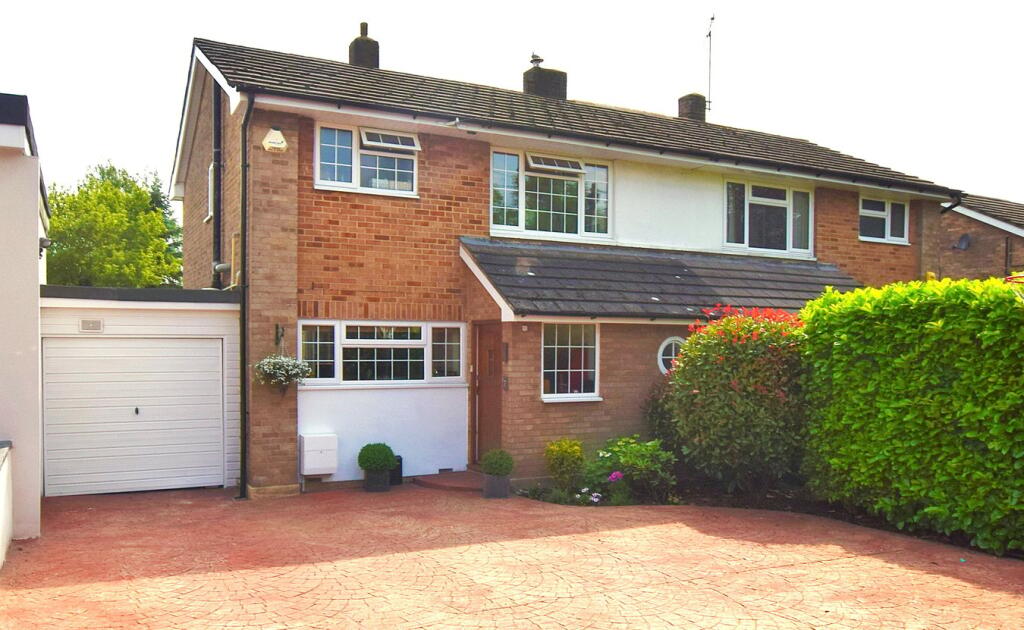 Gilmour Rise, Billericay, CM12