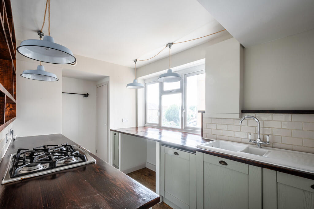 Fields Estate 7 -...