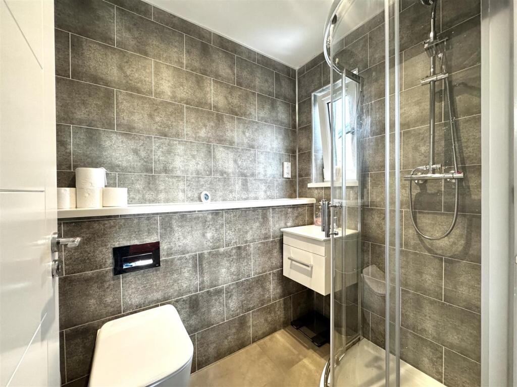 Master/En Suite