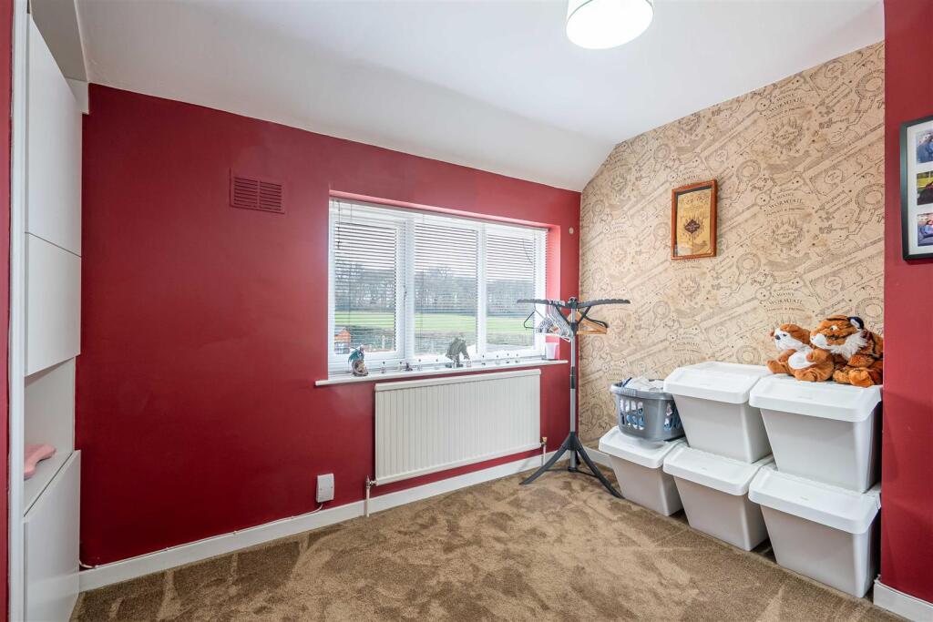 Pomeroy Road 140-35.jpg