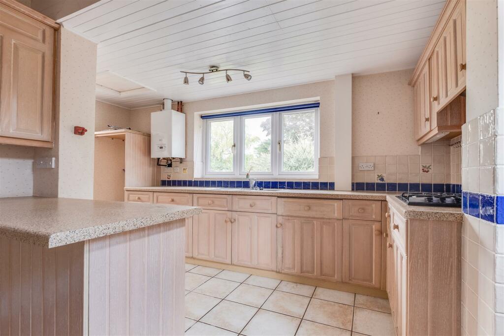 Constables - Earle Drive-13.jpg