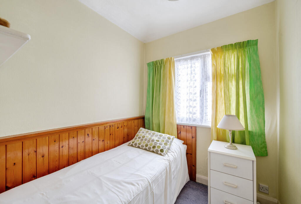 1348815-13-68c074...