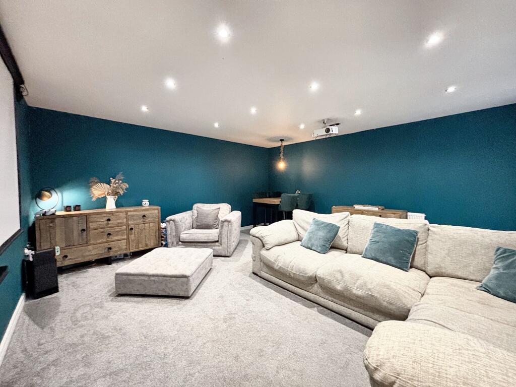 Cinema Room/Converted Garage