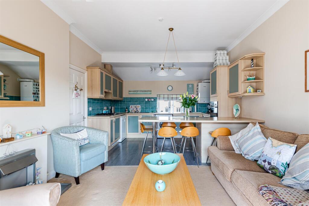 A06 - 14 Malt Mill, Ebrington Street, Kingsbridge 